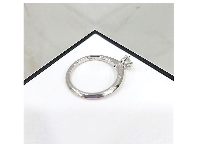 Tiffany & Co Ehering aus Platin und Diamanten Größe Silber - Ansicht 5