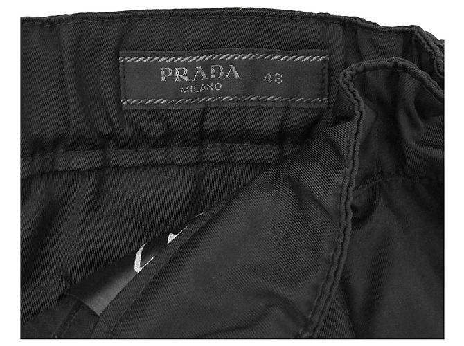 Prada Pantaloni uomo in Re-Nylon con logo triangolare Nero - vista 10