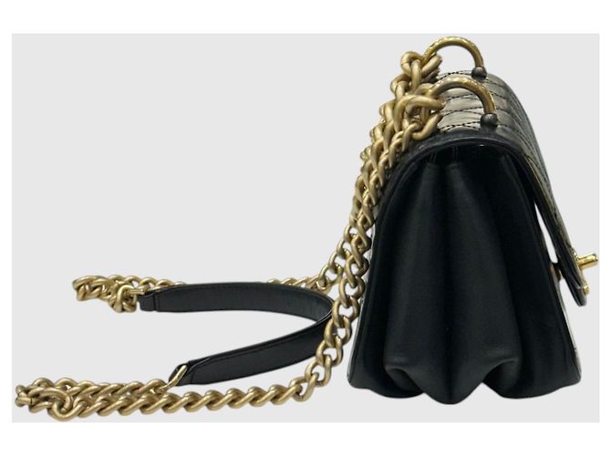 Chanel Bolsa de aba acolchoada com corrente dourada Series Preto - vista 5