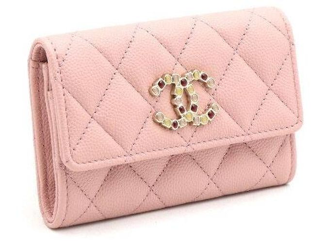 Chanel Cartera Classic Small de piel Caviar rosa con CC dorado - vista 3