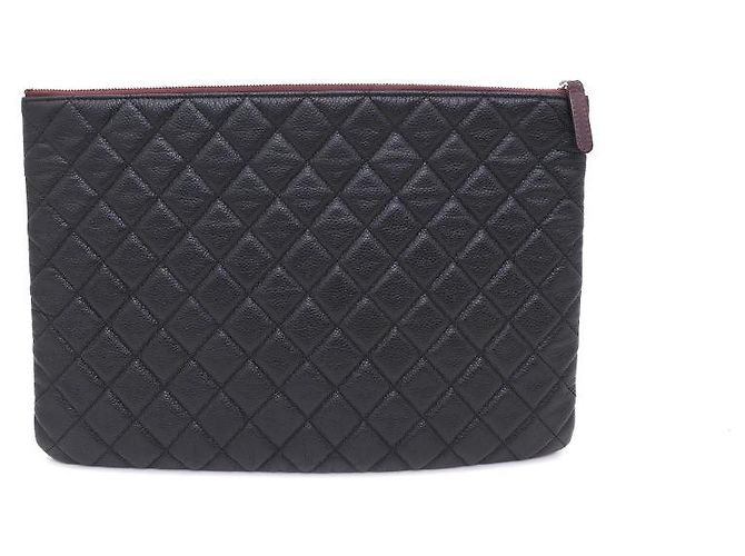 Chanel Clutch Classic Large in Caviar nero con CC argento - vista 3
