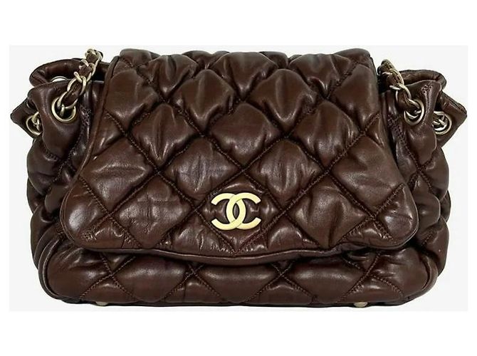 Chanel Bolsa de ombro com aba acordeão acolchoada Bubble Castanho escuro Marrom - vista 2