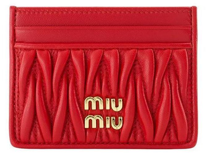 Miu Miu Tarjetero de piel Nappa Matelassé Red AFPP Roja - vista 2