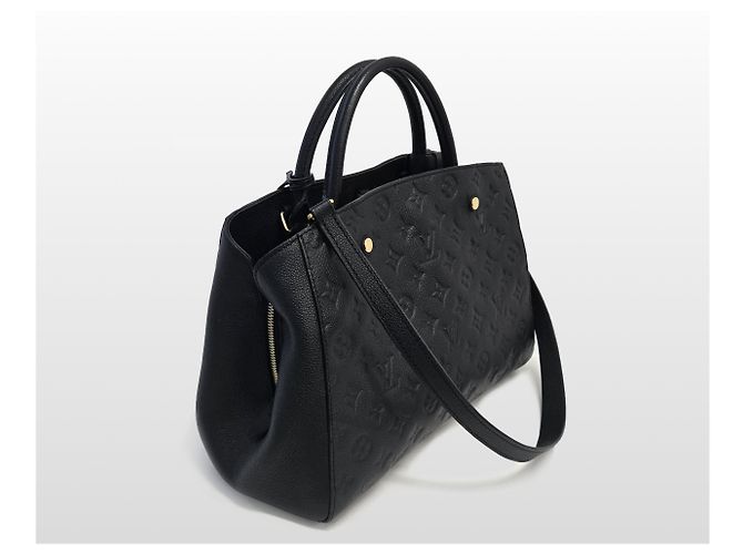 Louis Vuitton Borsa a tracolla Montaigne MM Empreinte Nera Nero - vista 11