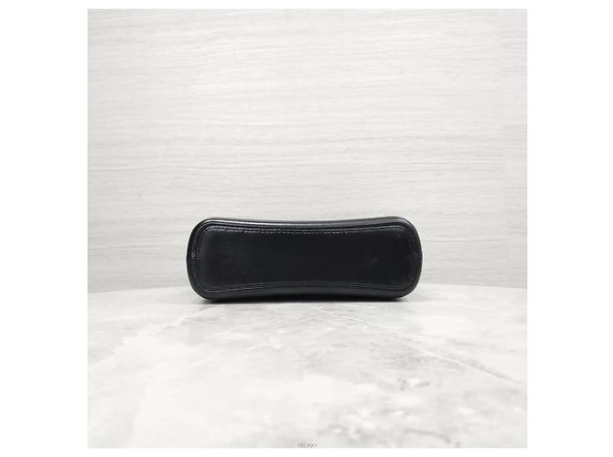 Chanel Bolsa Gabrielle Hobo Small Preta com ferragens douradas Preto - vista 7