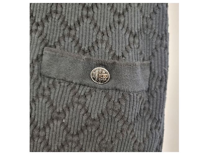 Chanel Gestepptes Strickkleid in Schwarz - Ansicht 6