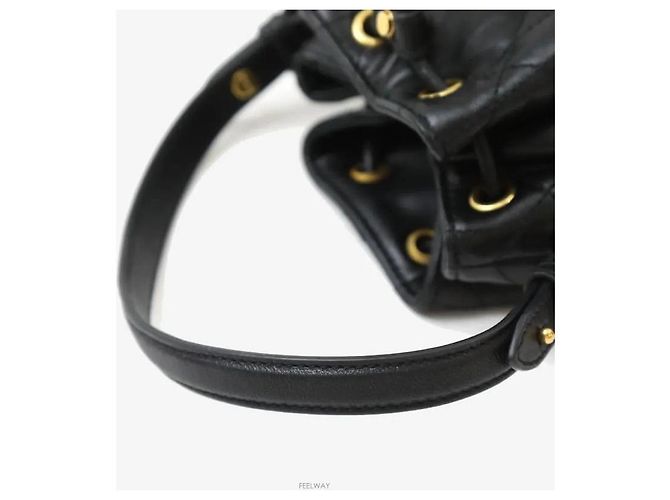 Dior Mini borsa bucket in pelle di agnello Macro Cannage Nera Nero - vista 5