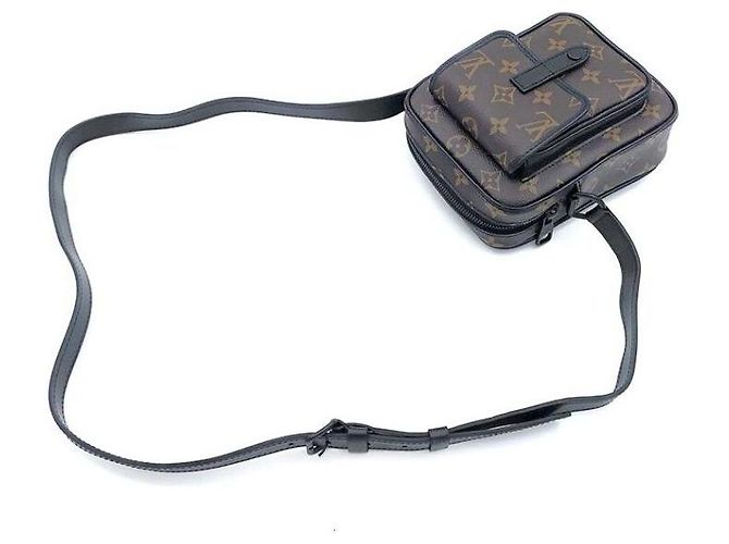 Louis Vuitton Borsa a tracolla Monogram Christopher Wearable Wallet - vista 5