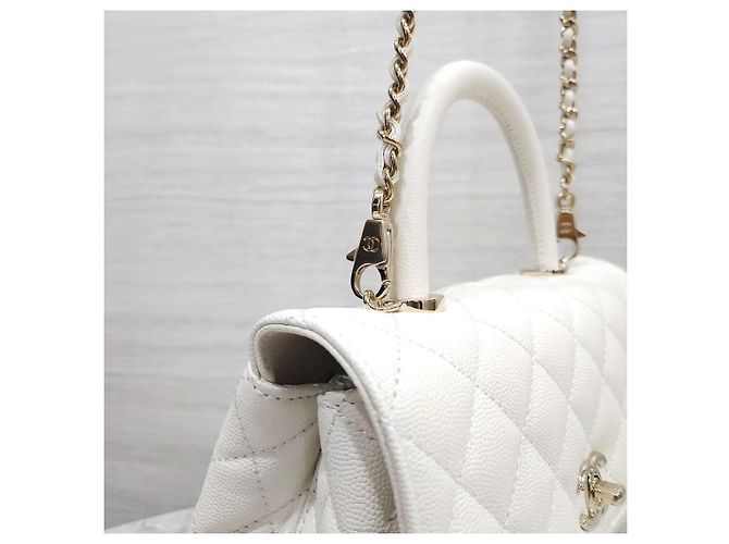 Chanel Coco Handle Small Caviar White con interno Champagne Gold Chip Bianco - vista 4