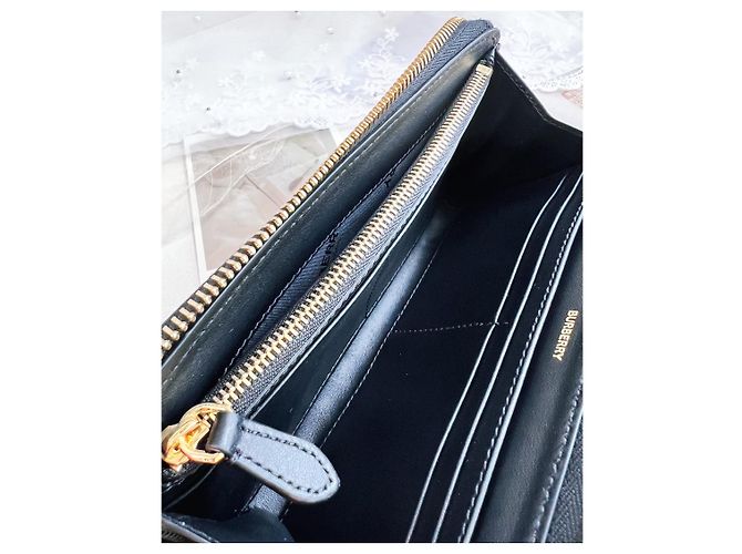 Burberry Ellerby Zip Round Damen Langbeutel Black Schwarz - Ansicht 18