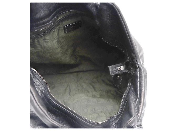 Salvatore Ferragamo Bolsa de ombro em couro com alça trançada Preto - vista 20