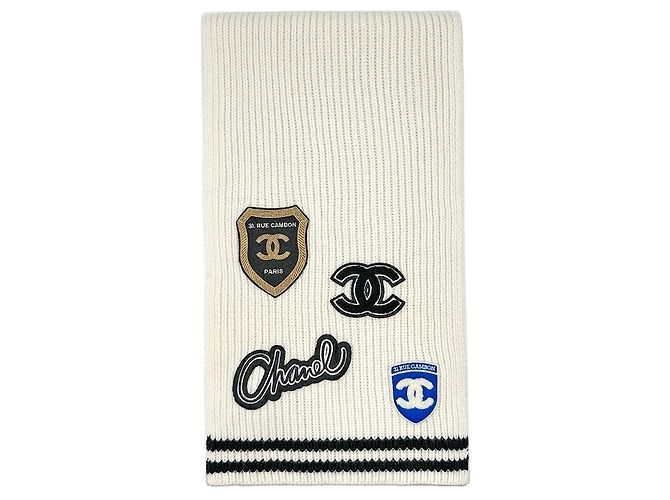 Chanel Set berretto e sciarpa in cashmere Ivory Bianco - Ansicht 4