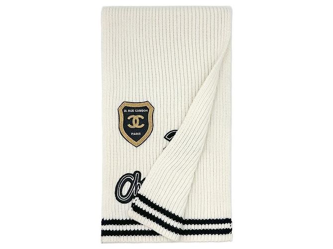 Chanel Set berretto e sciarpa in cashmere Ivory Bianco - Ansicht 5