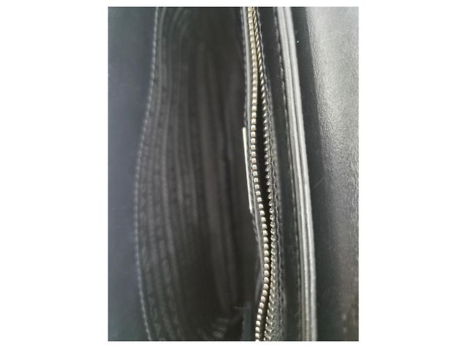 Prada Bolso de hombro de cuero Saffiano negro - vista 8