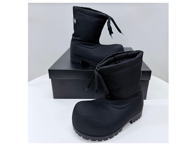 Balenciaga Skiwear Nylon Low Boots Black - view 2