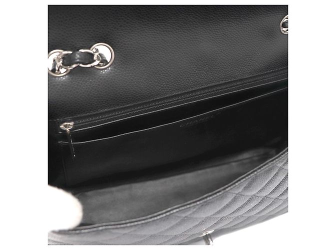 Chanel Borsa a tracolla Caviar Classic Large Jumbo One Flap con catena argentata Nero - vista 17