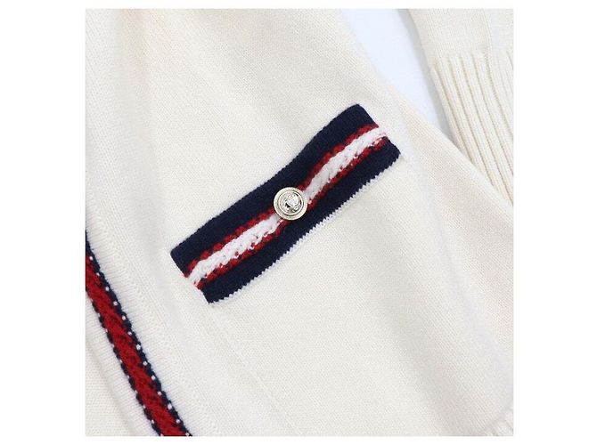 Chanel Kaschmir-Cardigan mit goldenen CC-Knöpfen Weiß - Ansicht 6