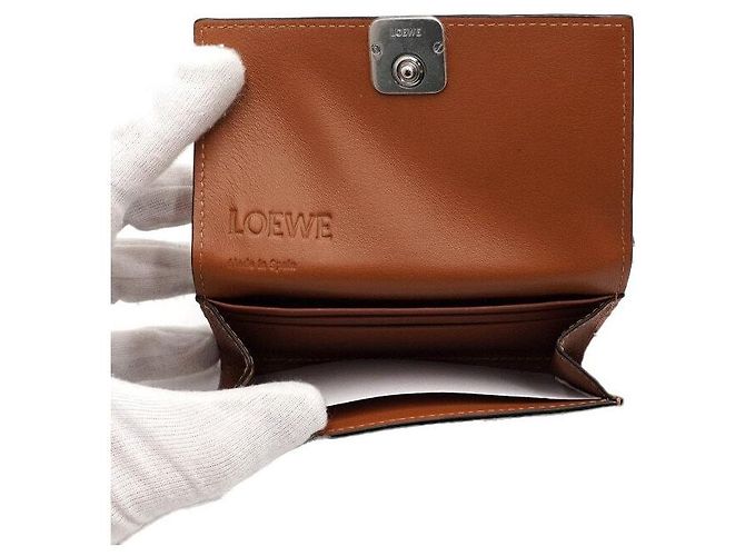 Loewe Borsa a tracolla Anagram WOC Wallet on Chain Marrone - vista 6