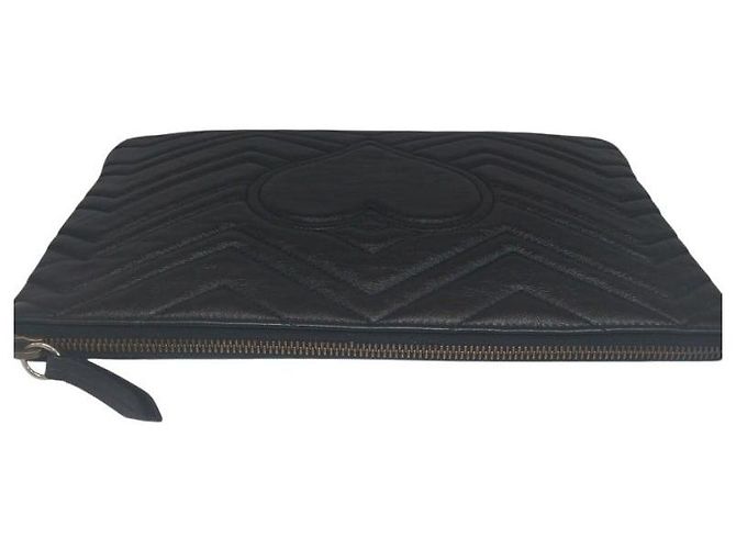 Gucci Pouch in pelle nera con dettagli dorati Clutch Matelassé Nero - vista 7