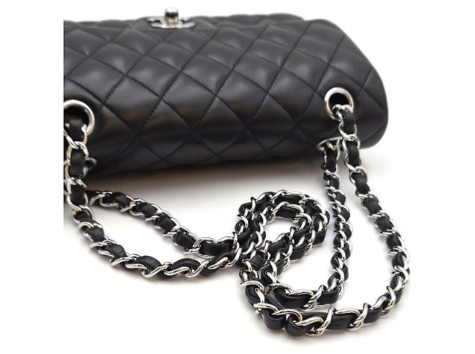 Chanel Classic Small Lambskin Black Year Nero - vista 12
