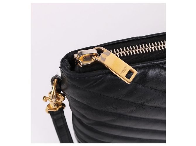 Saint Laurent Clutch Bag New Medium in chevron nero e metallo dorato - vista 6
