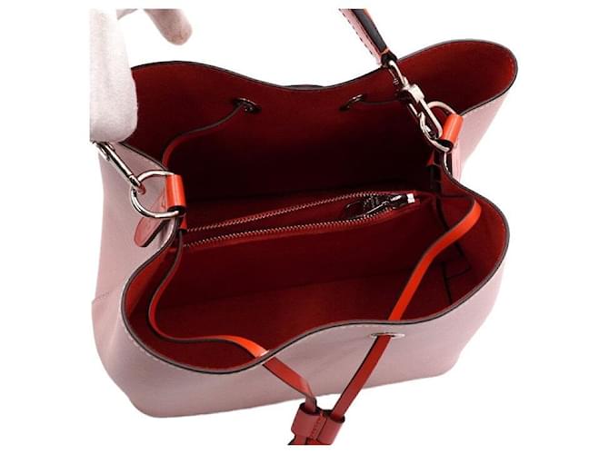 Louis Vuitton Borsa a secchiello e borsa a tracolla NeoNoe Rosa - vista 5