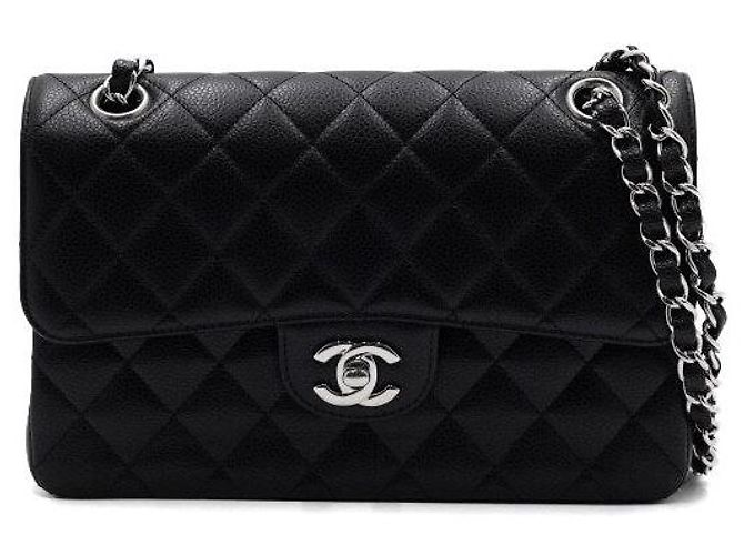 Chanel Borsa a tracolla Classic Small Flap CC in pelle caviar nera con catena argentata Nero - vista 2