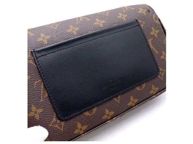 Louis Vuitton Borsa a tracolla e crossbody Marceau in Monogram Canvas con catena dorata Nero - vista 7