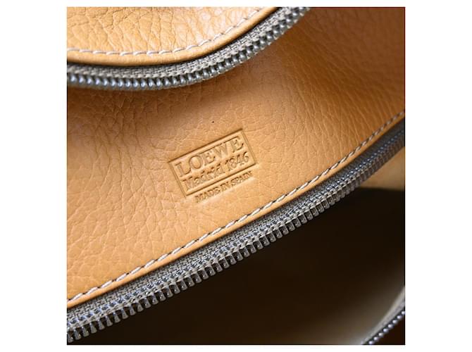 Loewe Amazona Leather 40 Marrone - vista 4