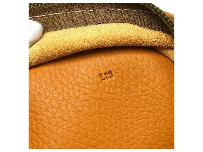 Loewe Amazona Leather 40 Marrone - vista 5