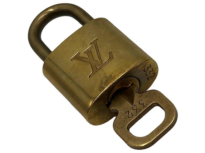 Louis Vuitton Lucchetto e Chiave Logo Metal medium D'oro - vista 3