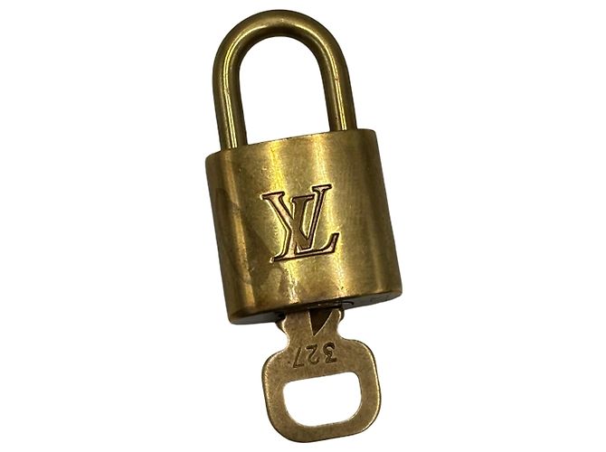Louis Vuitton Padlock and Key Logo Metal medium D'oro - vista 2