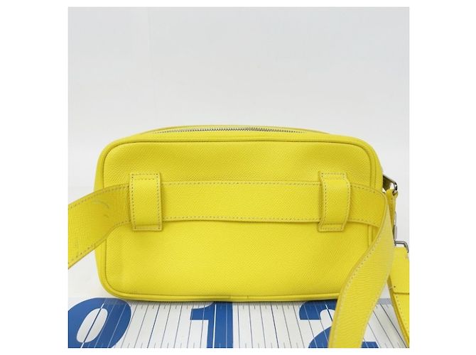 Borsa a tracolla Burberry Body Bag TB Belt in pelle gialla Giallo - vista 2