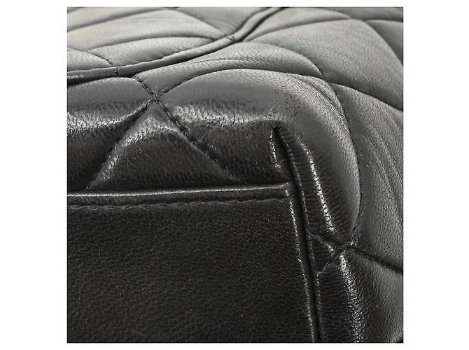 Chanel Vintage Chain Tote Quilted Lambskin Medium Nero - vista 6