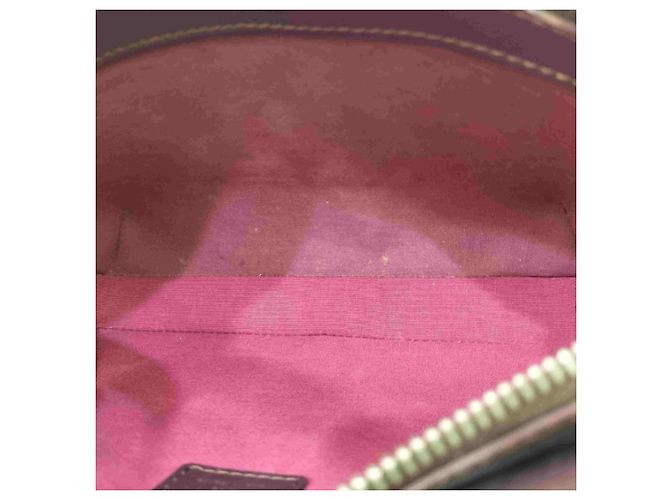 Borsa Louis Vuitton Monogram Matte in Violet Porpora - vista 9