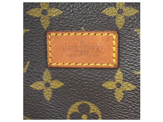 Louis Vuitton Saumur Monogram 35 Marrone - vista 6