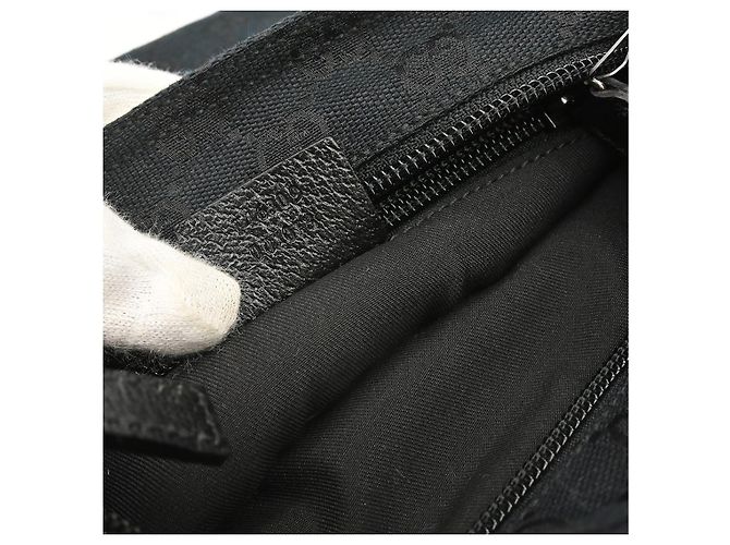 Borsa a tracolla Gucci Web Strap Zip in canvas GG e pelle Small Nero - vista 5