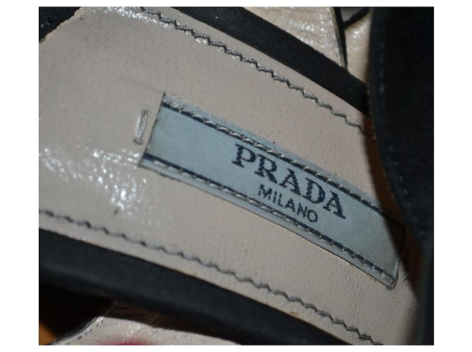Sandali con plateau Prada in camoscio nero - vista 7