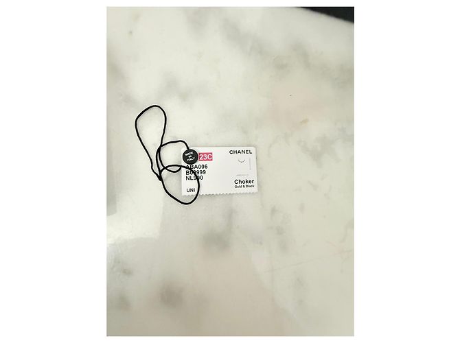 Collana Choker Chanel Logo CC Dorata e Nera Nero Gold hardware - vista 9