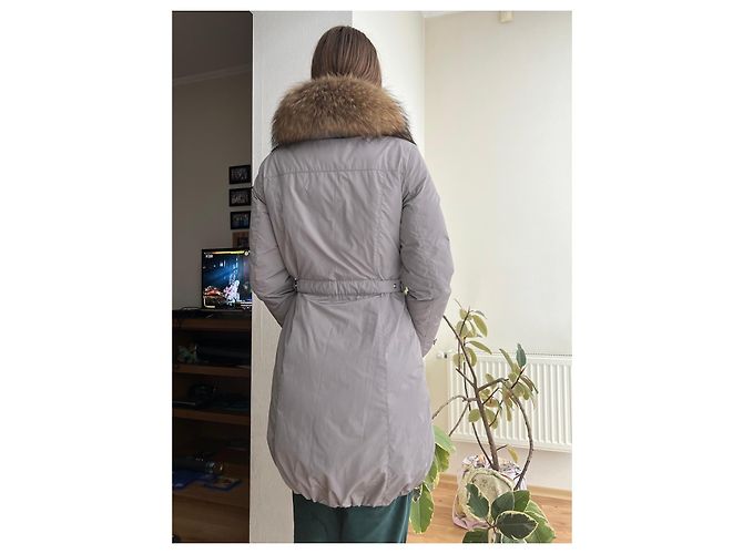 Abrigo de plumón gris para mujer Woolrich con cuello de piel - vista 8