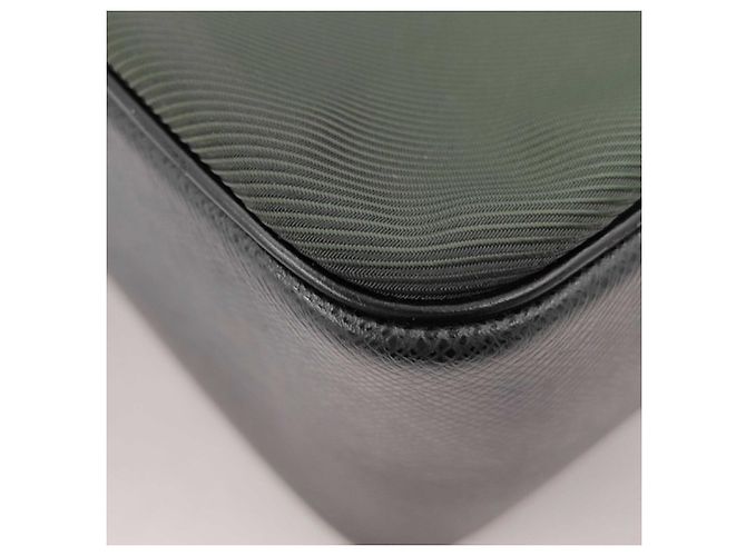 Borsa a tracolla Louis Vuitton Taimir Grigio - vista 4