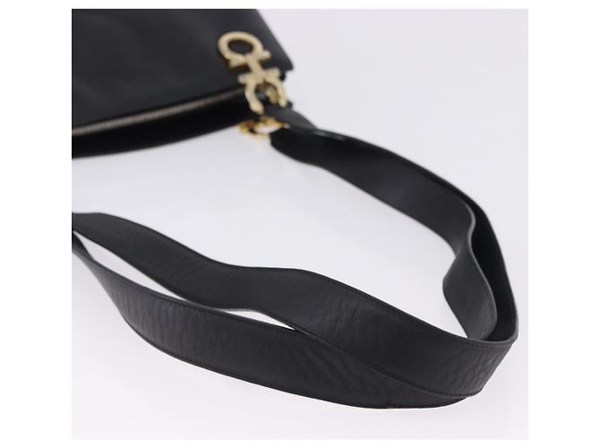 Borsa a tracolla Salvatore Ferragamo Gancini in pelle nera e oro Auth 196817 Nero D'oro - vista 8