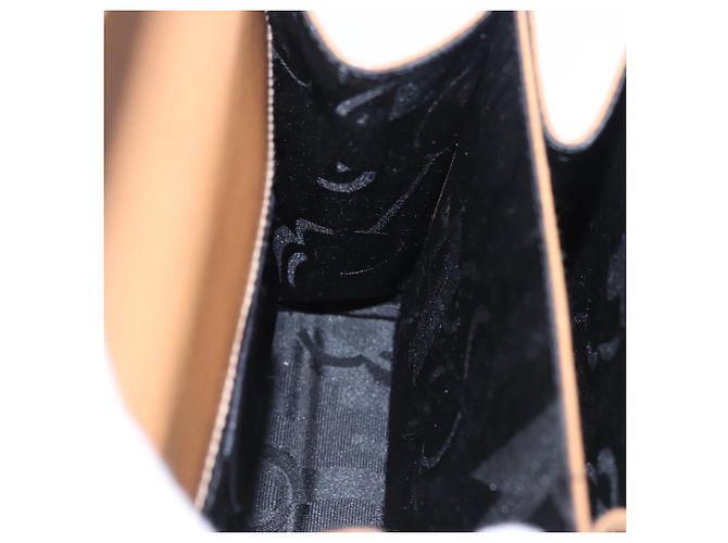 Borsa Salvatore Ferragamo Gancini in pelle 2way Marrone Oro Auth 196812 D'oro - vista 21