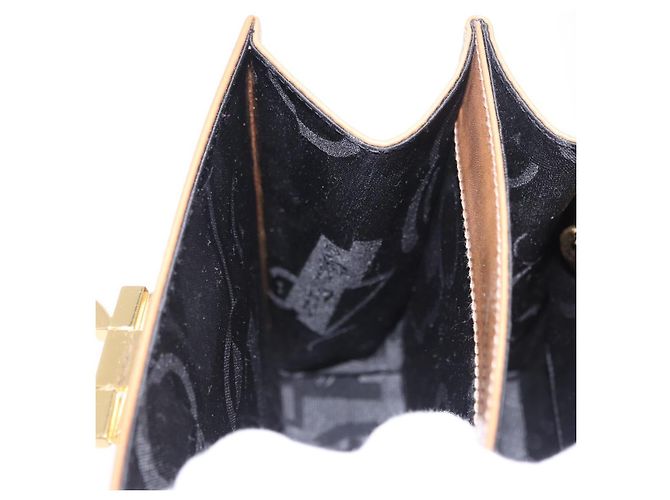 Borsa Salvatore Ferragamo Gancini in pelle 2way Marrone Oro Auth 196812 D'oro - vista 25