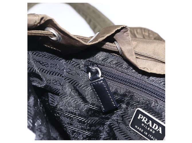 Mochila PRADA Nylon Khaki Silver Auth 194873A Plata Caqui - vista 30