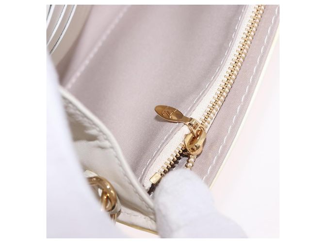 LOUIS VUITTON Monogram Vernis Sunset Bluebird Bag Perle M93541 LV Auth 196803A - vista 22