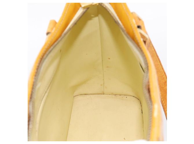 Borsa a mano LOUIS VUITTON Monogram Vernis Houston Lime Yellow M91055 Auth BA14990 D'oro - vista 18