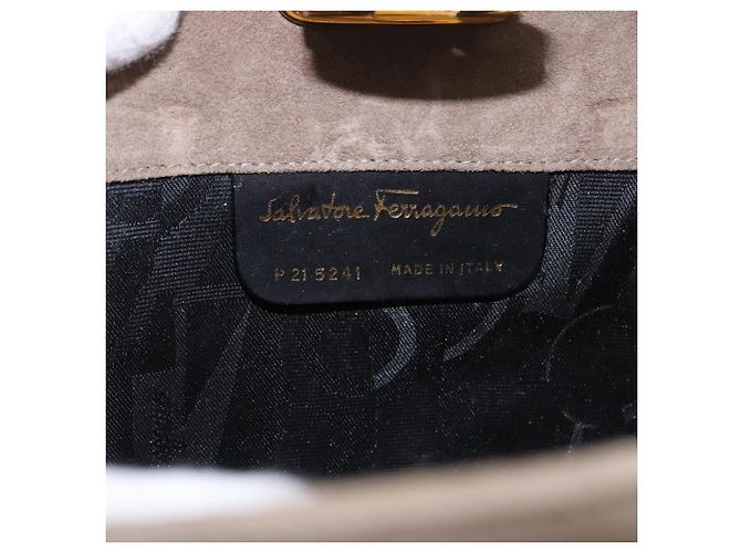 Borsa a tracolla Salvatore Ferragamo Gancini Chain in camoscio beige e oro Auth ka5639 D'oro - vista 16