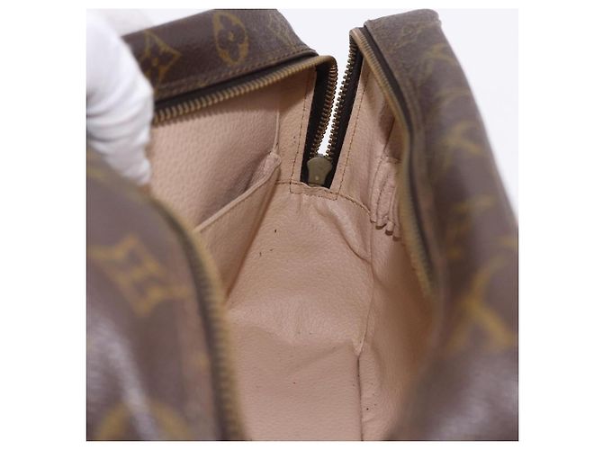LOUIS VUITTON Monogram Trousse Toilette 28 Clutch Bag M47522 LV Auth 195695 Monograma - vista 18
