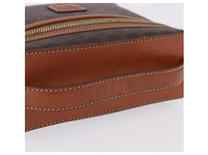 Céline Necessaire CELINE Macadam Canvas PVC Leather Brown Gold Auth 195699A Marrom Dourado - vista 7